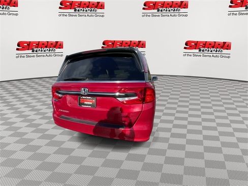 Used 2023 Honda Odyssey EX-L image 8