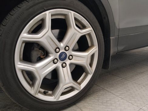 Used 2019 Ford Escape Titanium AWD/4WD image 31