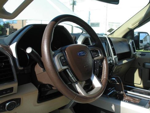 Used 2018 Ford F150 Lariat AWD/4WD image 35