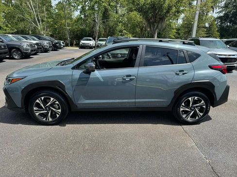 Used 2024 Subaru Crosstrek 2.0i Premium AWD/4WD image 2