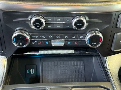 Certified 2021 Ford F150 King Ranch w/ Equipment Group 601A High image 18