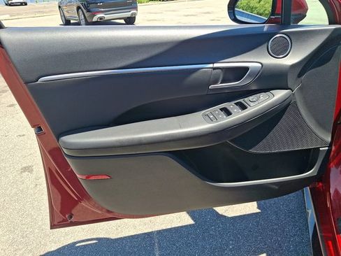 Used 2025 Hyundai Sonata SEL FWD image 14