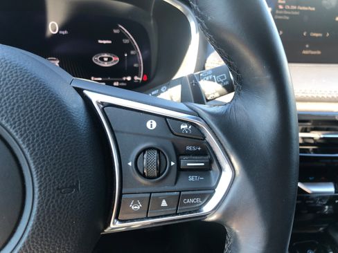 Used 2023 Acura MDX SH-AWD w/ Advance Package image 15