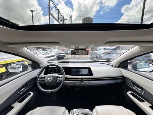 Certified 2023 Nissan Ariya FWD image 33