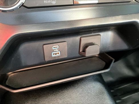 Used 2023 Ford F150 XL w/ XL Chrome Appearance Package AWD/4WD image 27
