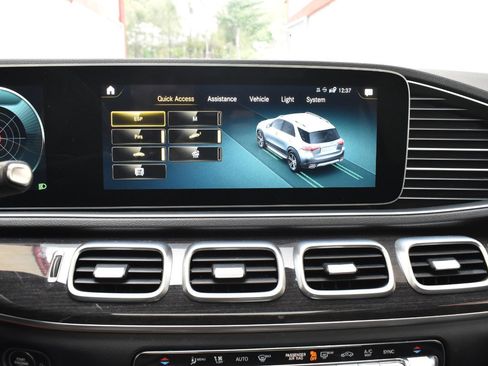 Used 2021 Mercedes-Benz GLE 350 4MATIC image 28