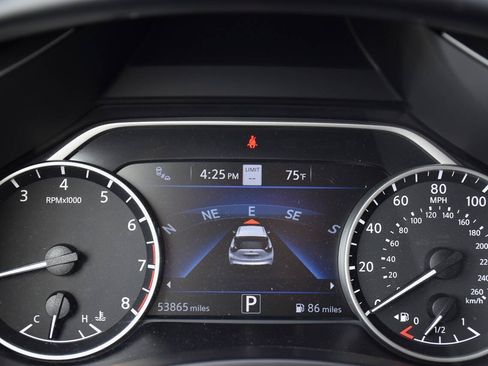 Used 2020 Nissan Murano Platinum w/ Cargo Package FWD image 23