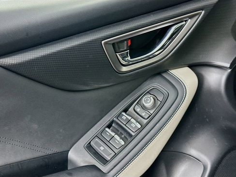 Certified 2023 Subaru Forester Limited image 24