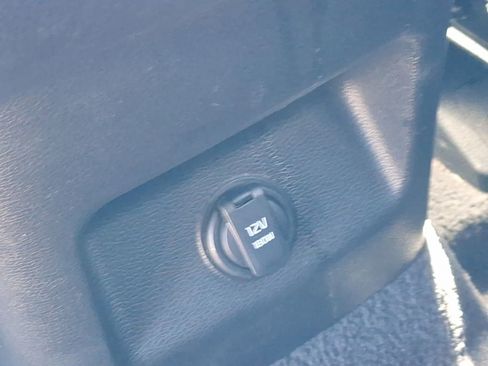 Used 2025 Kia Telluride S FWD image 22