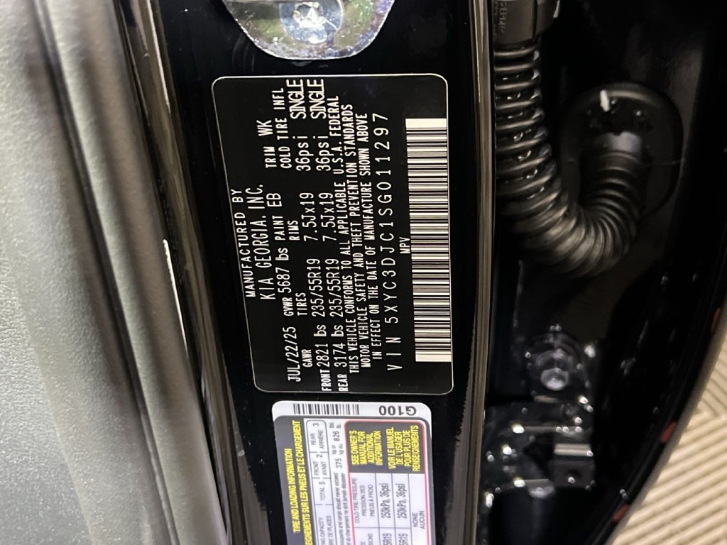 Used 2025 Kia EV6 Wind AWD/4WD image 36