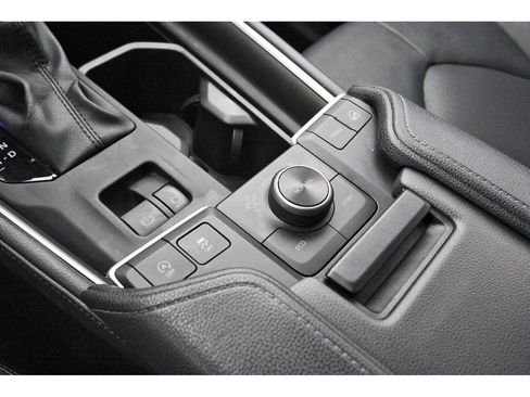 Used 2024 Toyota Grand Highlander AWD image 28