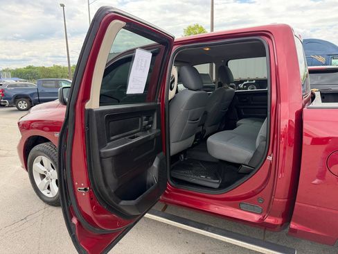 Used 2013 RAM 1500 Express AWD/4WD image 12
