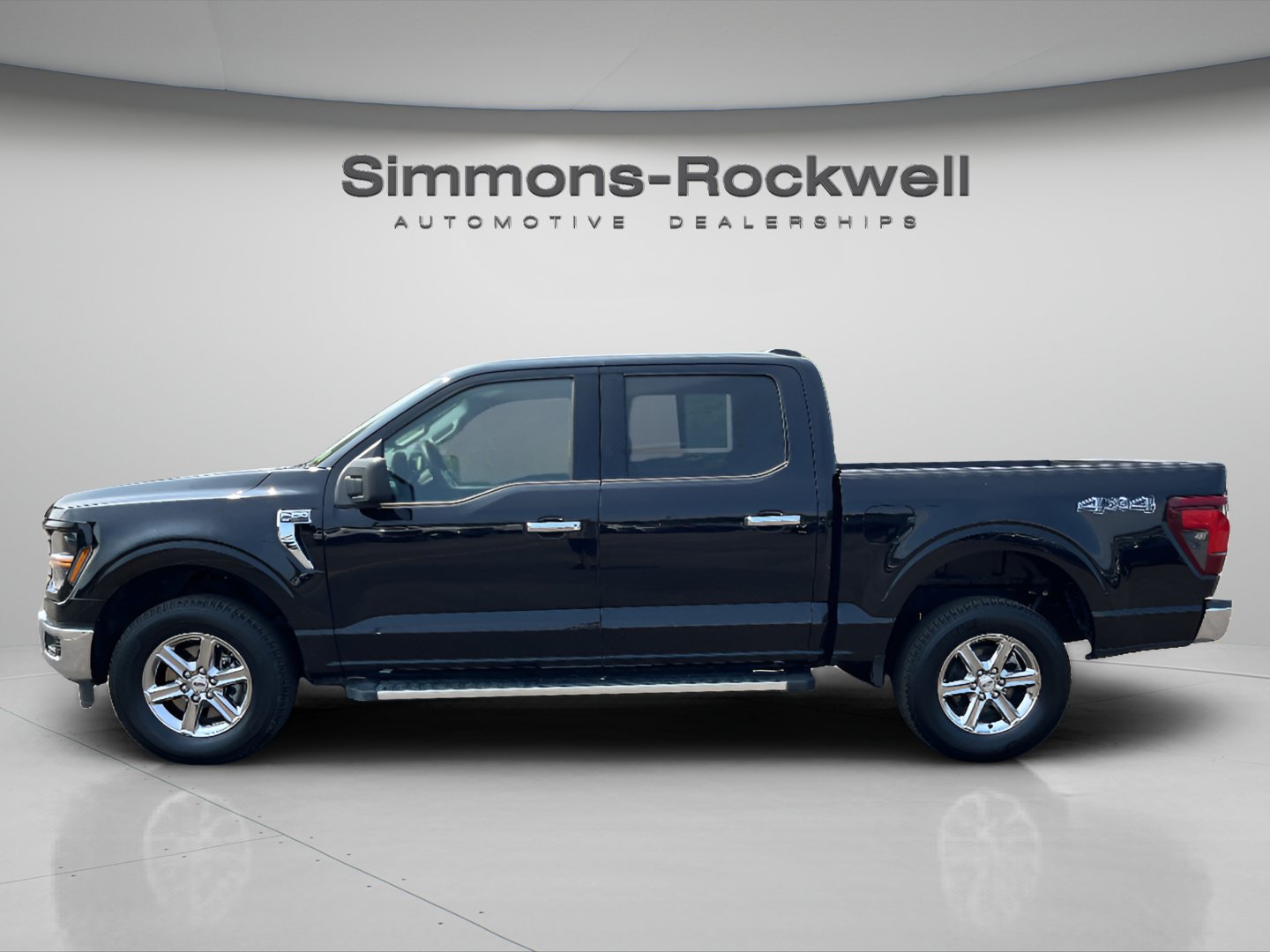 Used 2025 Ford F150 XLT w/ Equipment Group 301A Standard AWD/4WD image 2