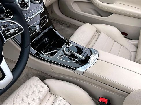 Used 2021 Mercedes-Benz C 300 Cabriolet image 13
