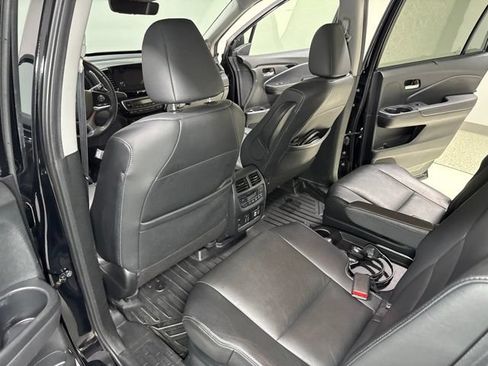 Used 2021 Honda Pilot Touring image 27