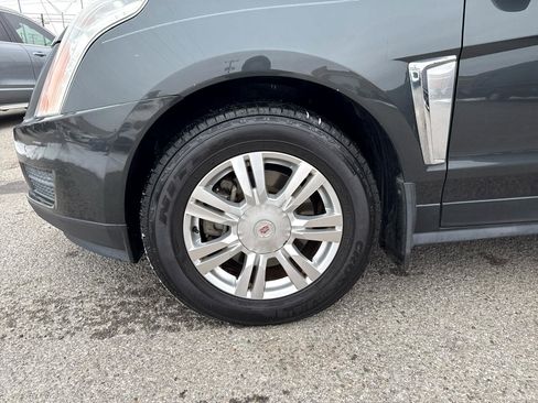 Used 2015 Cadillac SRX Luxury w/ Driver Awareness Package image 32