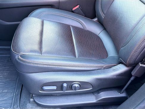 Used 2023 Chevrolet Traverse High Country w/ LPO, Floor Liner Package FWD image 20