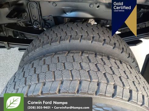 Certified 2026 Ford F450 Platinum w/ FX4 Off-Road Package image 36