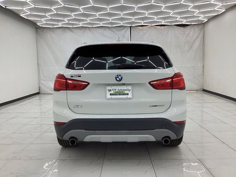 Used 2018 BMW X1 sDrive28i w/ Convenience Package image 10