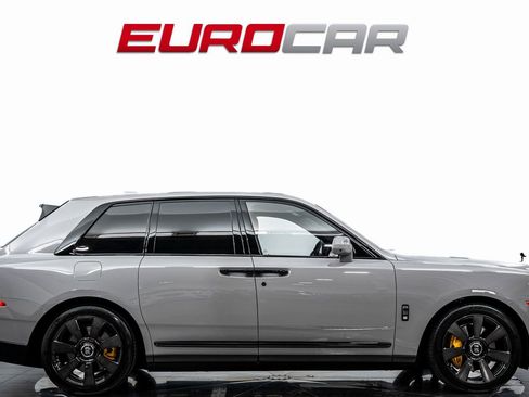 Used 2024 Rolls-Royce Cullinan image 7