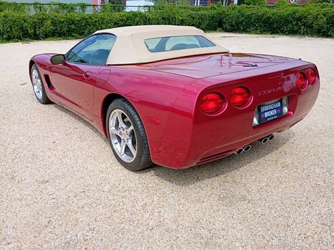 Used 2002 Chevrolet Corvette Convertible w/ Preferred Equipment Group2 RWD image 87