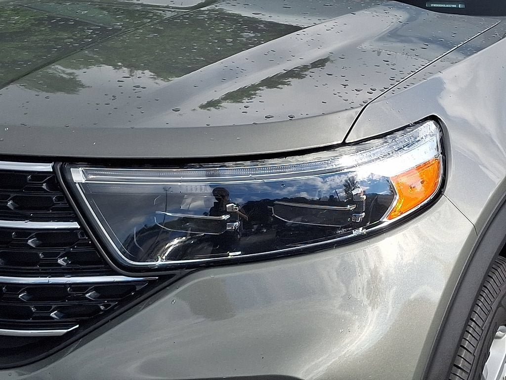 Used 2020 Ford Explorer XLT AWD/4WD image 9