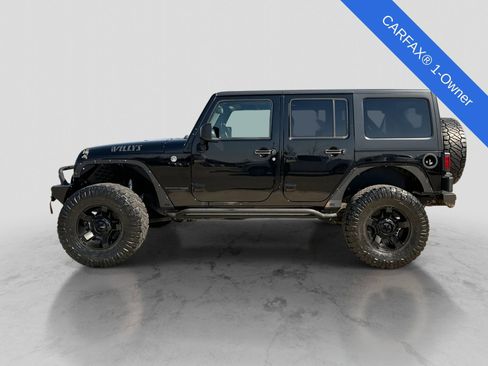 Used 2018 Jeep Wrangler Unlimited Sport AWD/4WD image 3