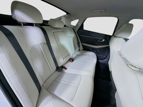 Used 2026 Hyundai Sonata SEL image 32