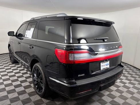 Used 2020 Lincoln Navigator Reserve image 5