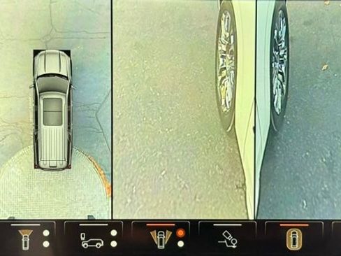 Used 2024 GMC Yukon XL Denali Ultimate image 41