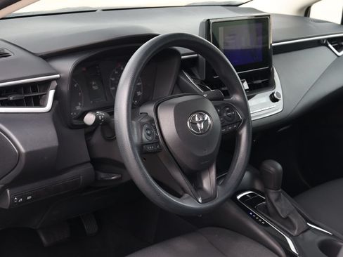 Used 2024 Toyota Corolla LE FWD image 12