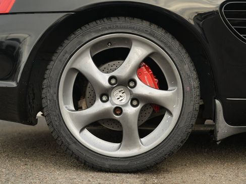 Used 2004 Porsche Boxster S image 14