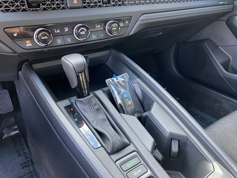 Certified 2024 Honda Accord EX image 30