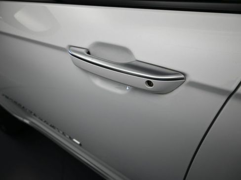 Used 2024 Jeep Grand Cherokee Summit image 38