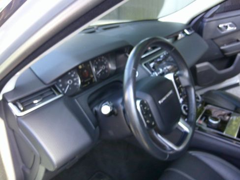 Used 2019 Land Rover Range Rover Velar S AWD/4WD image 49