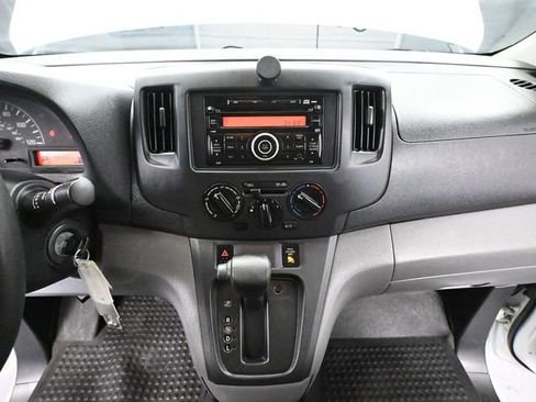 Used 2015 Chevrolet City Express LS FWD image 25