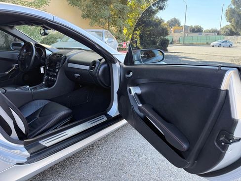 Used 2008 Mercedes-Benz SLK 280 image 19