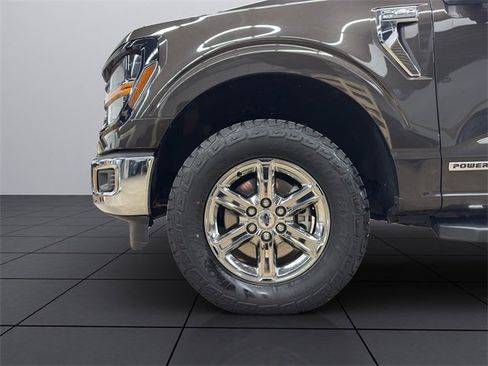 Used 2024 Ford F150 XLT w/ Mobile Office Package image 22