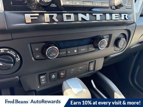 New 2026 Nissan Frontier SV w/ SV Convenience Package AWD/4WD image 19