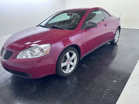 Used 2007 Pontiac G6 GT w/ Premium Package FWD image 6