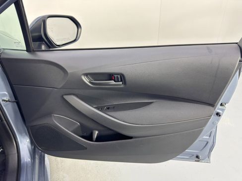 Used 2022 Toyota Corolla LE image 36
