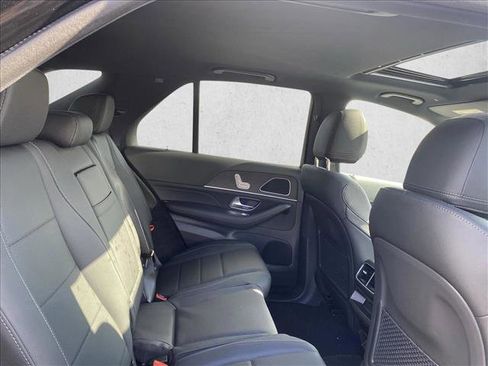 Certified 2025 Mercedes-Benz GLE 450 4MATIC image 25