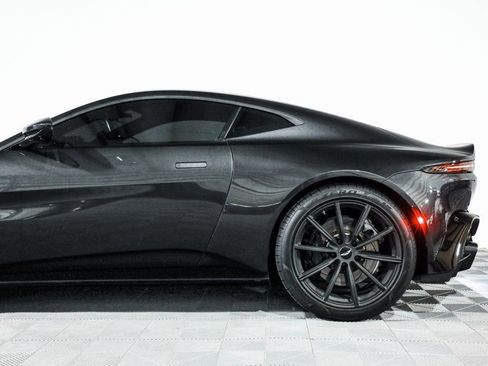 Used 2020 Aston Martin V8 Vantage Coupe image 16