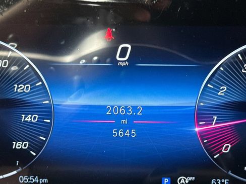 Certified 2026 Mercedes-Benz GLB 250 4MATIC image 32