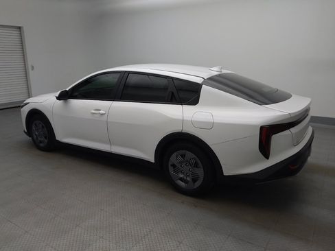 Used 2025 Kia K4 FWD image 3