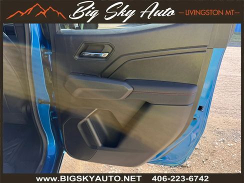 Used 2023 Chevrolet Colorado Z71 w/ Z71 Convenience Package 2 AWD/4WD image 22