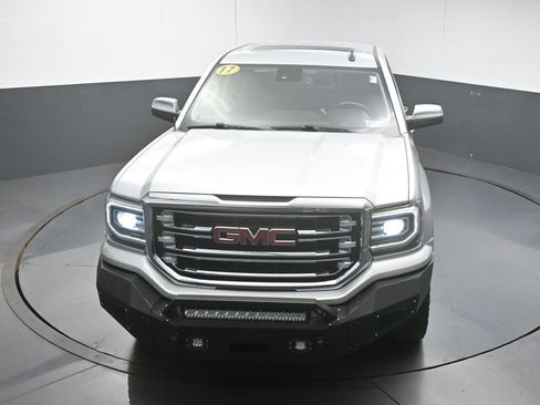 Used 2017 GMC Sierra 1500 SLT w/ Enhanced Driver Alert Package image 41