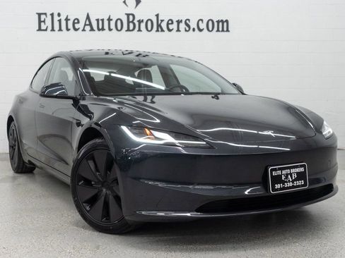 Used 2024 Tesla Model 3 image 7