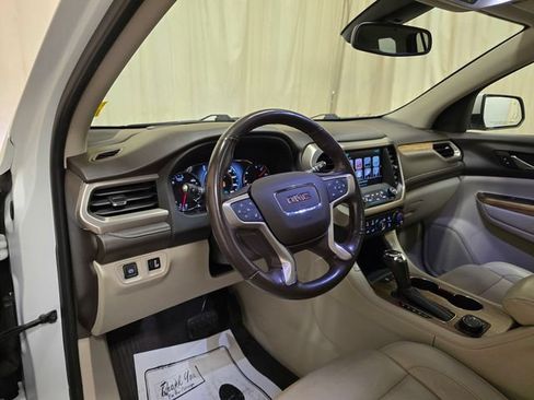 Used 2019 GMC Acadia Denali w/ Technology Package AWD/4WD image 18