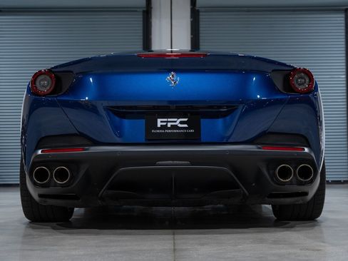 Used 2020 Ferrari Portofino image 76